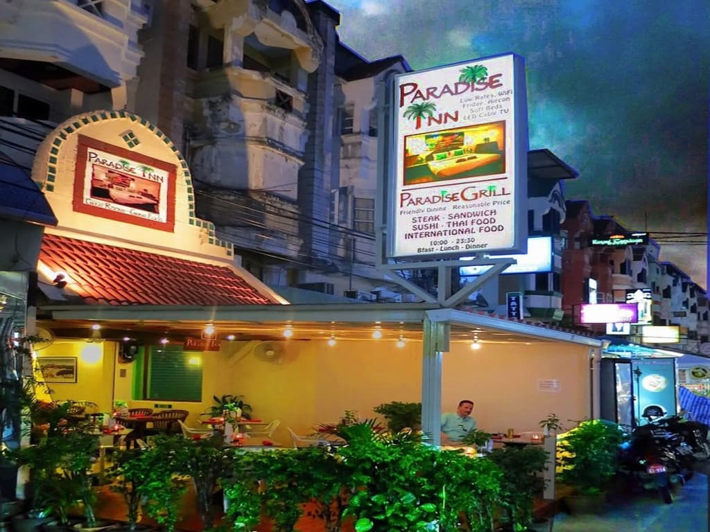 Paradise Inn - photo 17