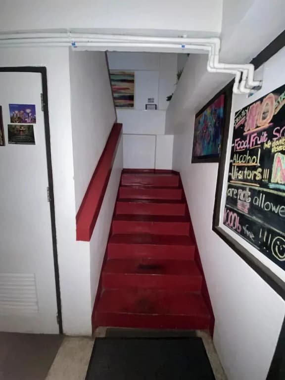 The Cabin Backpackers Hostel & Bar - photo 1