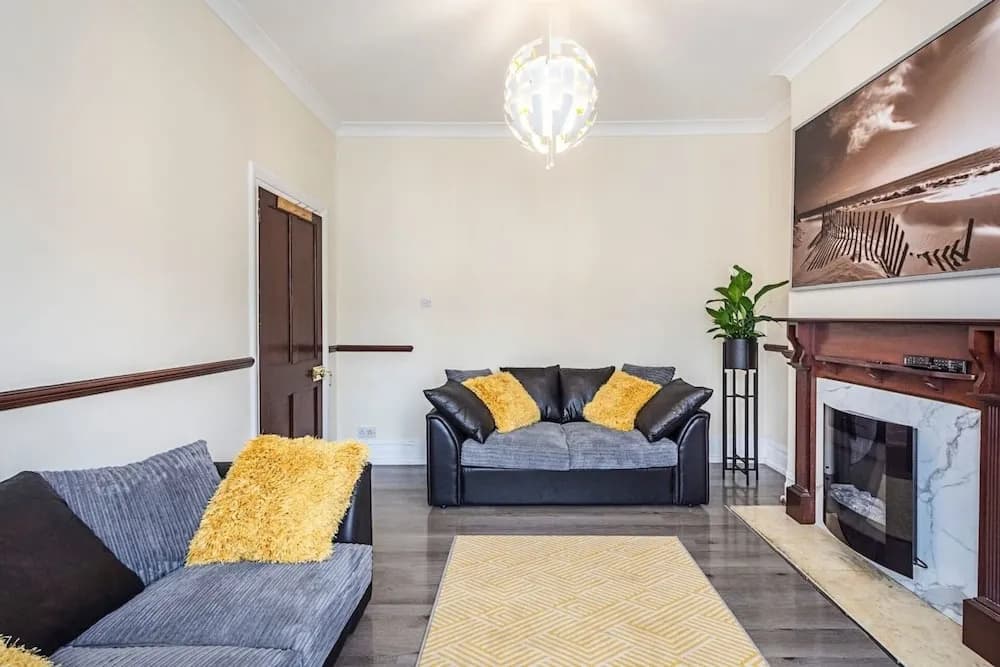 Comfortable 4-bed House - photo 2