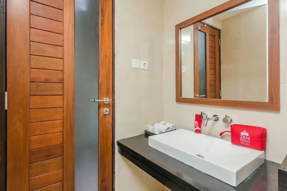 ZEN Rooms Seminyak Pangkung Sari - photo 10