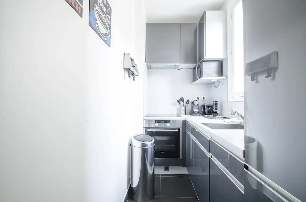 Luxury Apartment in Paris-Champs Elysées - photo 18