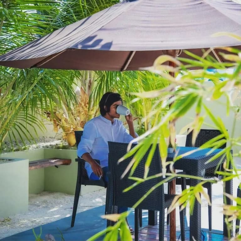 Himeyn Beach Retreat - photo 13