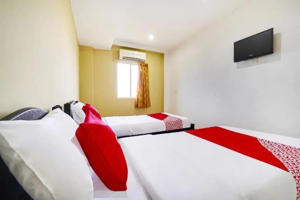 Oyo 44058 Motel Sre Bayam - photo 16