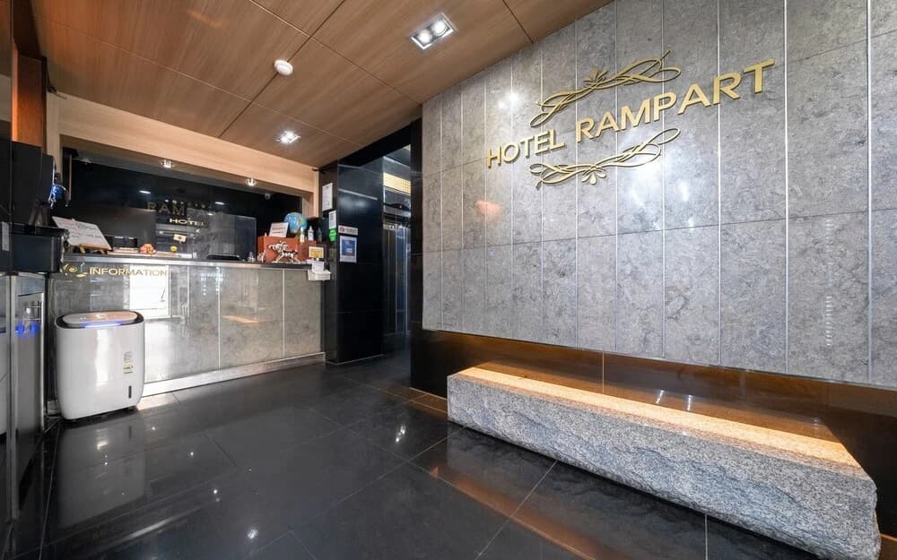 Sadang Rampart - photo 30