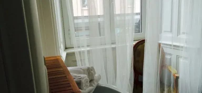 The Traveler's Home - photo 2