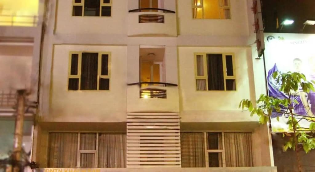M&M Hotel - photo 1