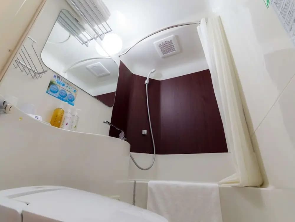 Super Hotel Subway Tanimachi 4-chome Exit 6 - photo 8