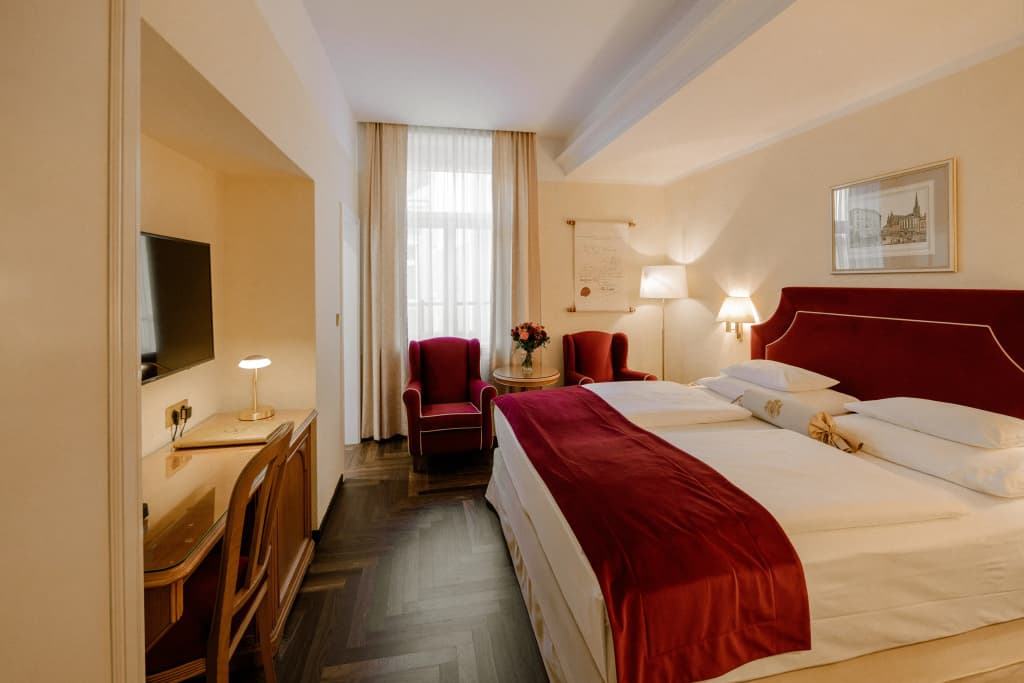 Hotel Erzherzog Rainer - photo 2