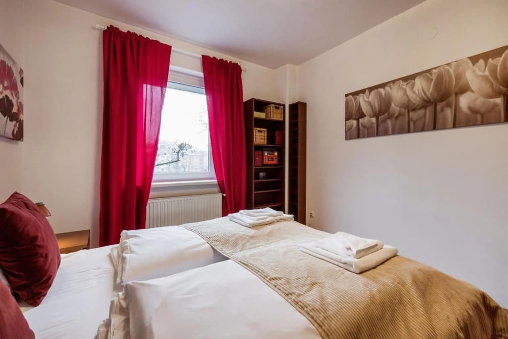 Minded Manor Apartment - photo 3