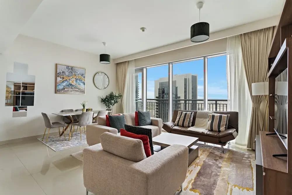 Elegant 1BR with Panoramic Views - photo 6