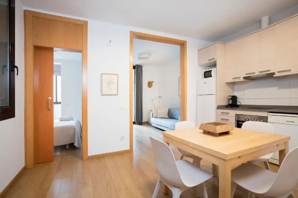 Centric Apartment Universitat - photo 17