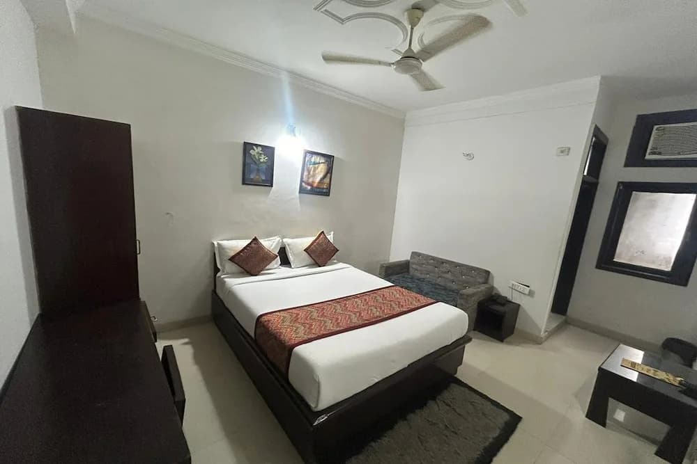 Hotel Om Paradise Near IGI Delhi Airport - photo 49