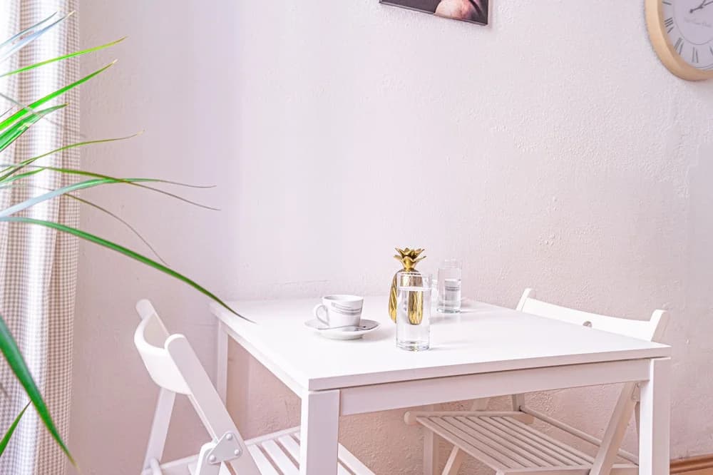 Chic Apartment Near Downtown - photo 11
