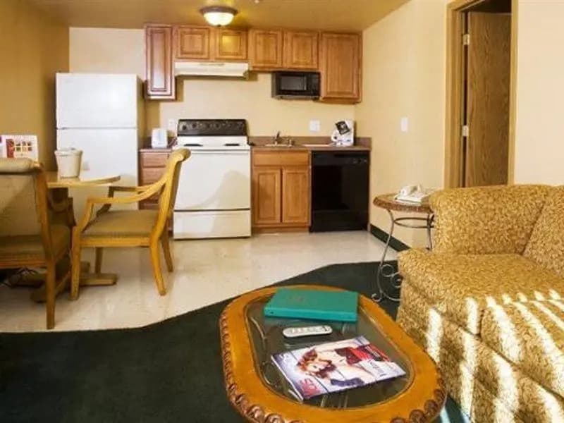 Emerald Suites - Las Vegas - photo 22