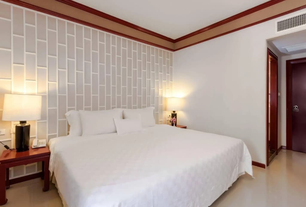 New Patong Premier Resort - photo 3