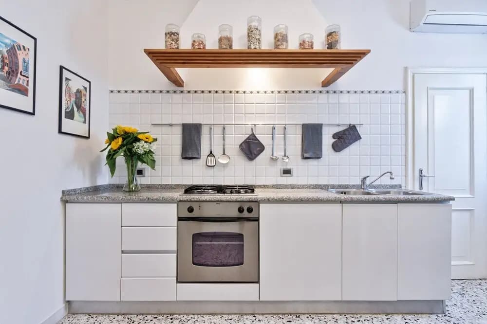 Tolentini Canal View Apartment - photo 20