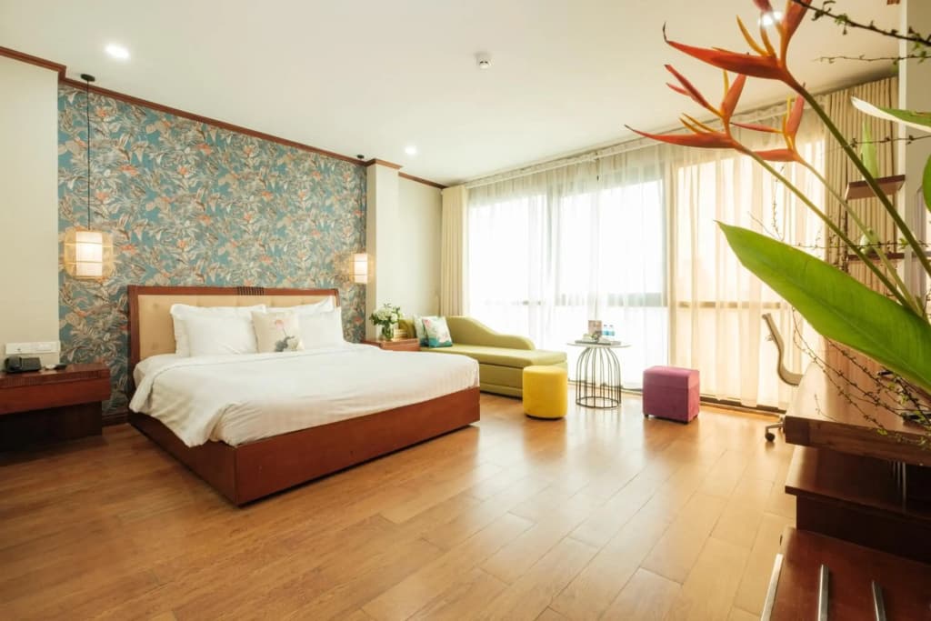 Sunset Westlake Hanoi Hotel - photo 2