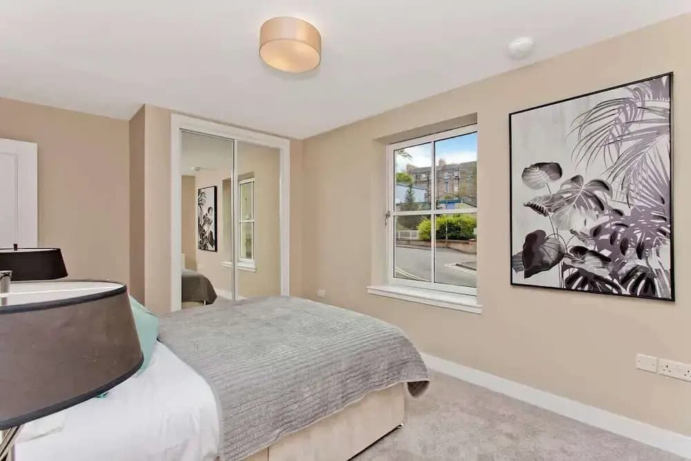 3 Huntingdon Place - photo 2