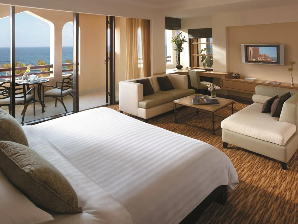 DoubleTree by Hilton Muscat Al Waha - photo 6