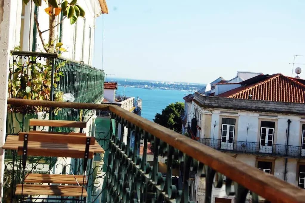 Castle House Lisbon - photo 11