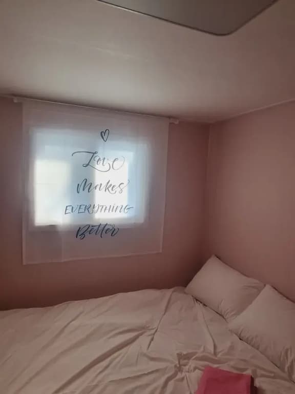 Space Guesthouse - photo 27