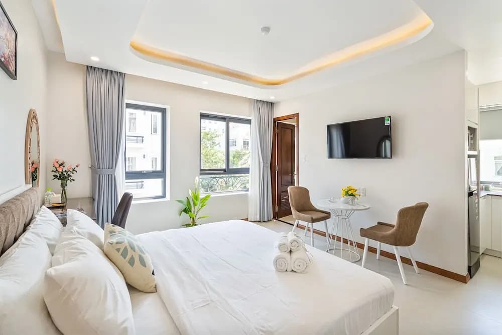 The Royal Hotel Apartment - Phu My Hung - photo 23