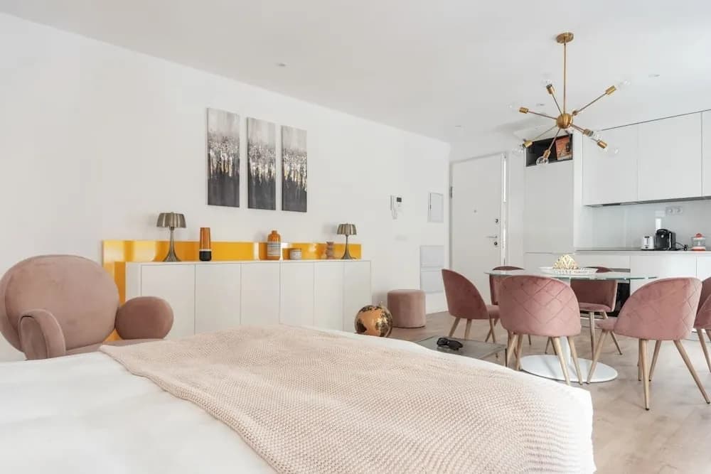 Incredible Design 2bedroom Apt, Sleeps 6 in Centro - photo 3