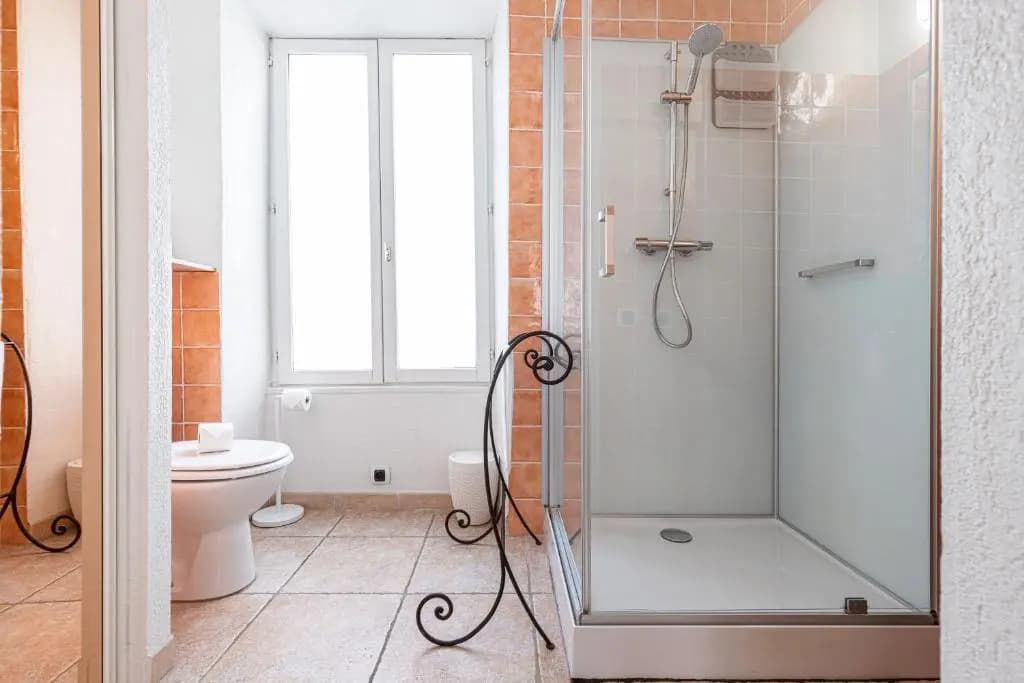 1 Bedroom apartment in Nice Port - photo 6