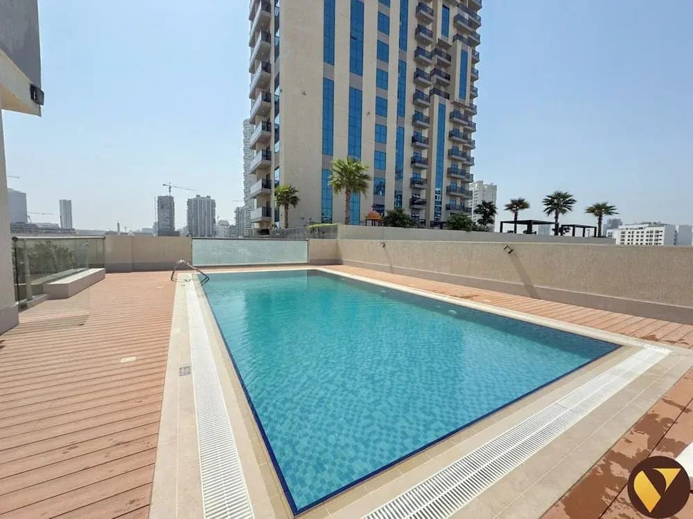 JVC unit Pool Jogging Track Play Area - photo 26
