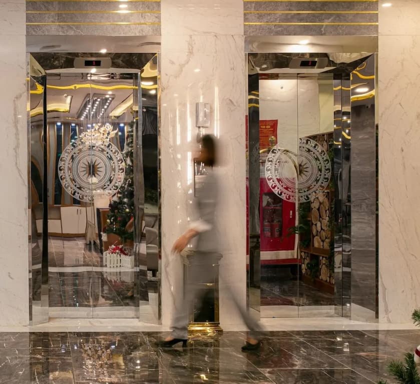Green Suites Hotel Ha Long - photo 18