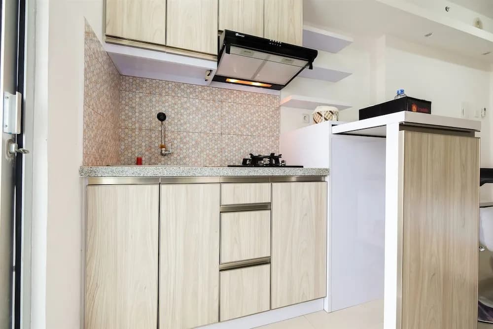 Comfy and Cozy Studio Bassura City Cipinang Apartment - photo 17