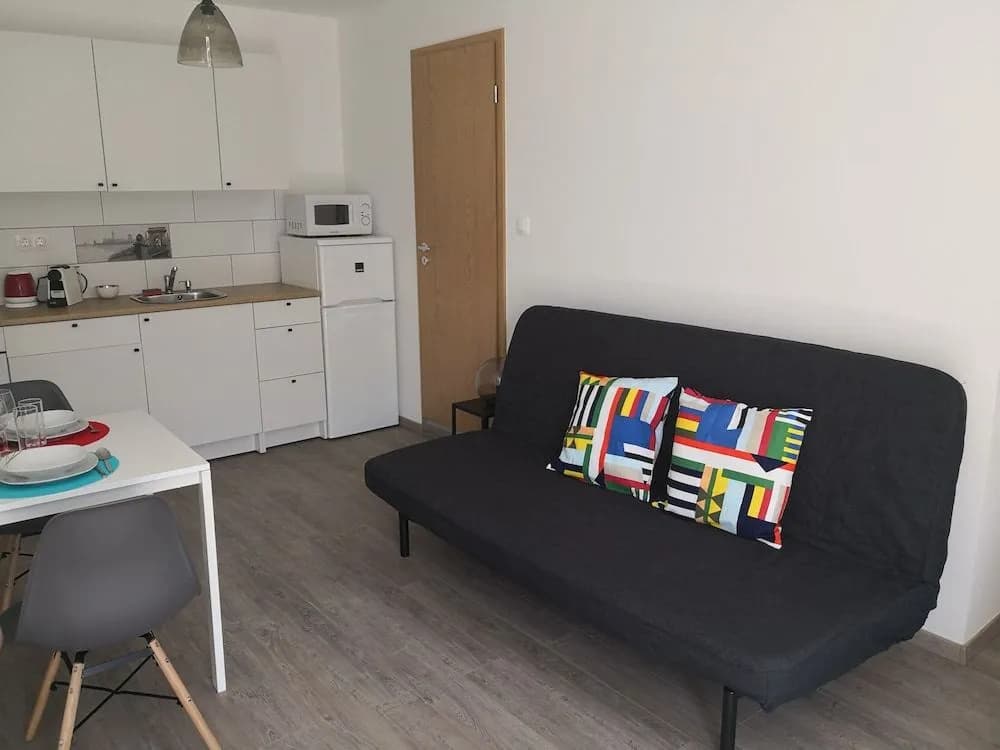 Green Garden Plus Apartman - photo 16