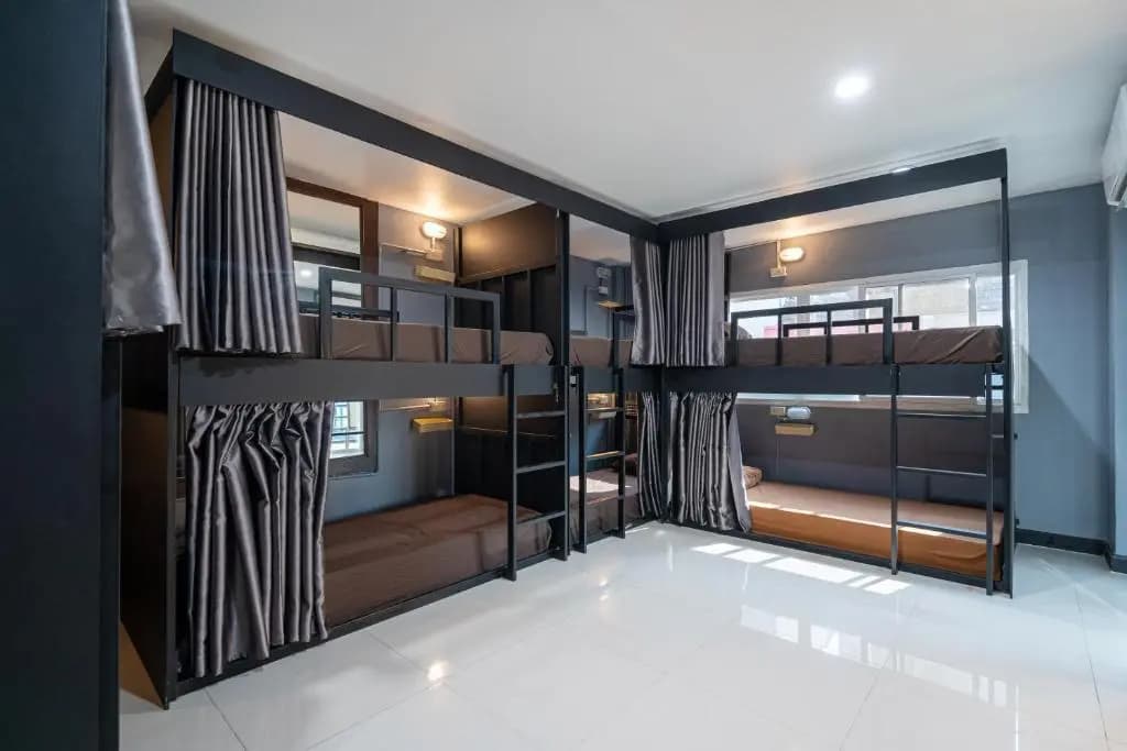 Black Pantera Hostel - photo 3