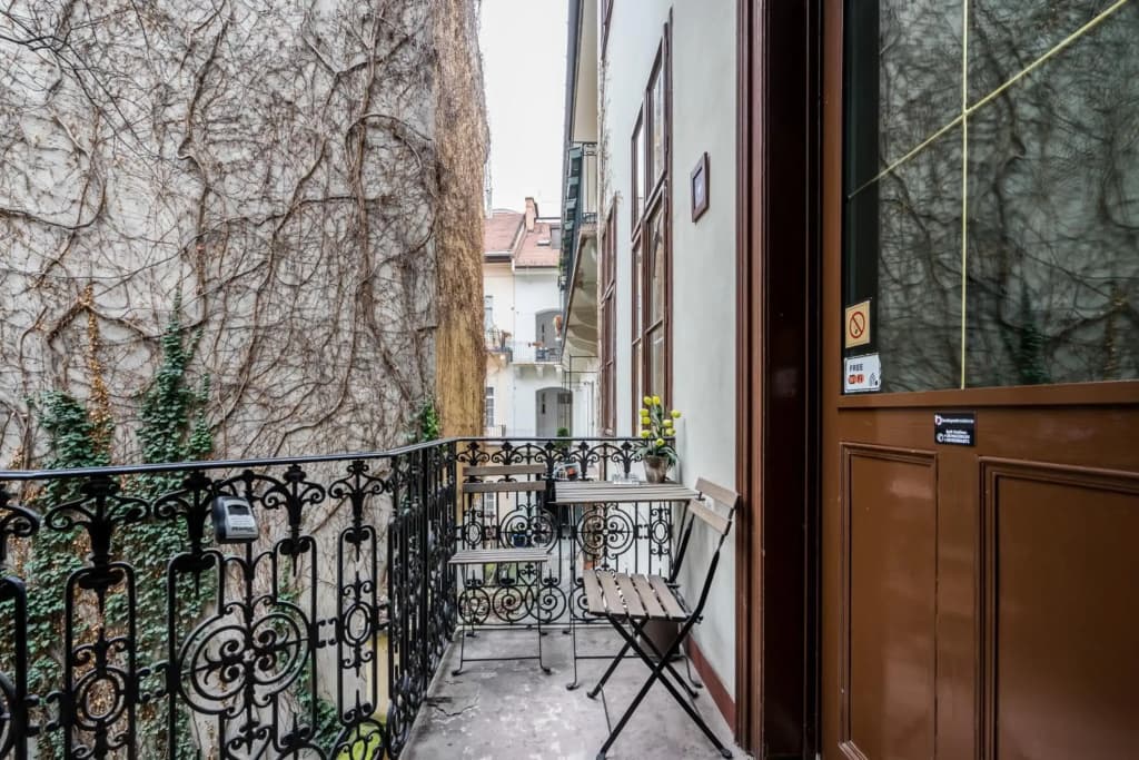 BpR Pyvo Street Home with balcony - photo 15