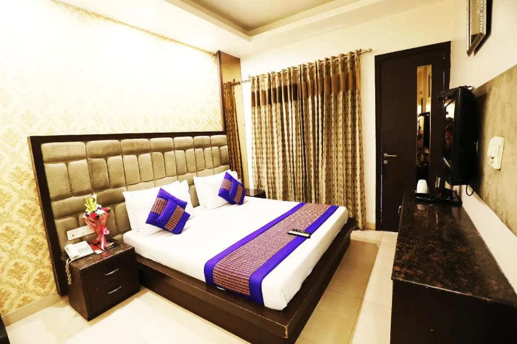 Hotel Yug Villa - photo 17