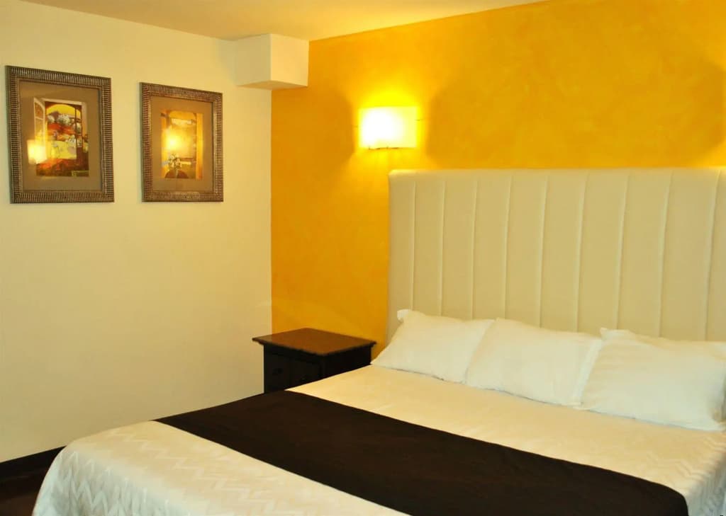 Surfside Motel - photo 3