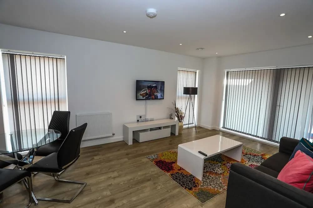 Exquisite One Bed Apartment - photo 4