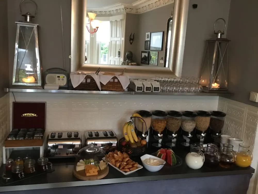 Martins Guest House - photo 12