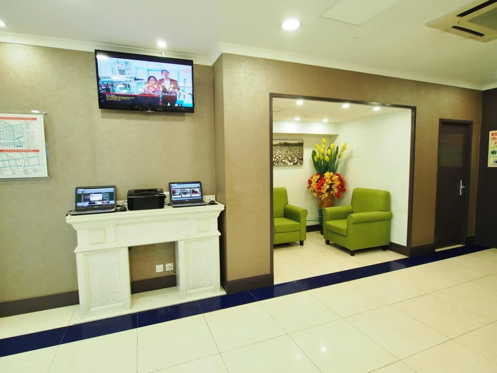 Goodrich Hotel - photo 2