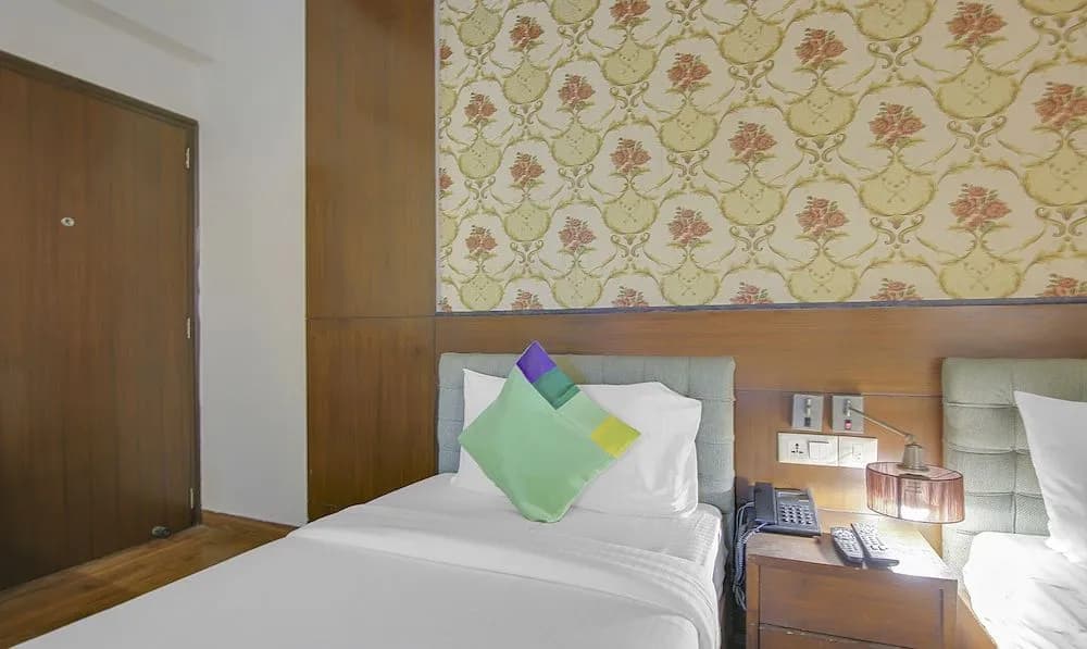 Treebo Trend Hotel Heaven - photo 3