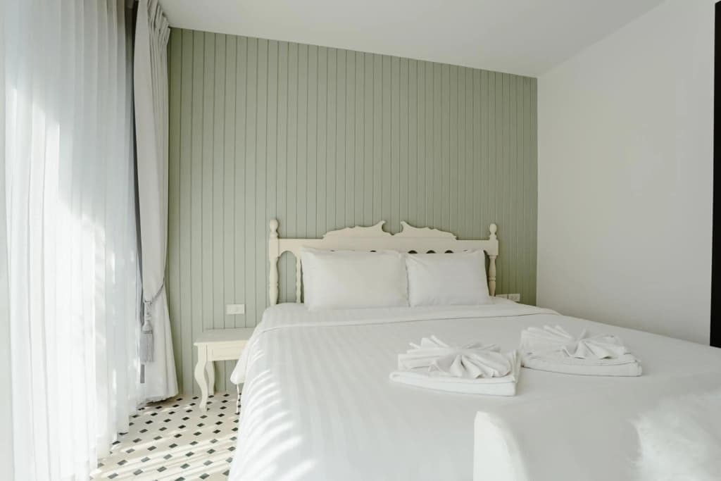The Echo Hotel - photo 12