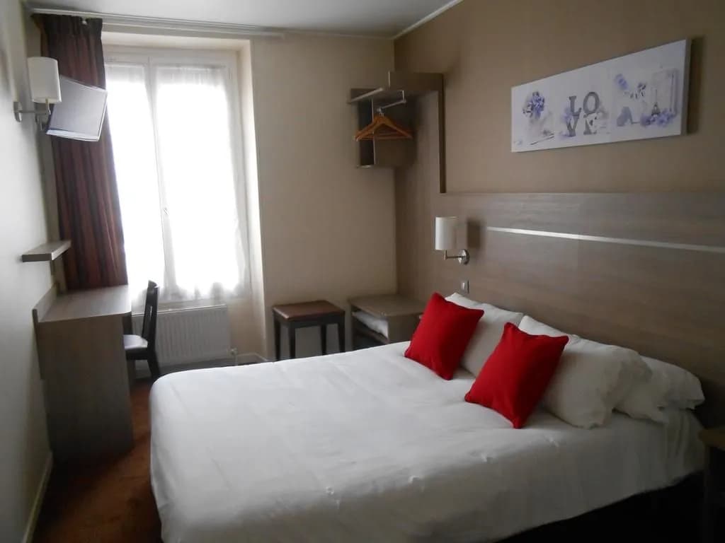 Hotel de Paris Montmartre - photo 6