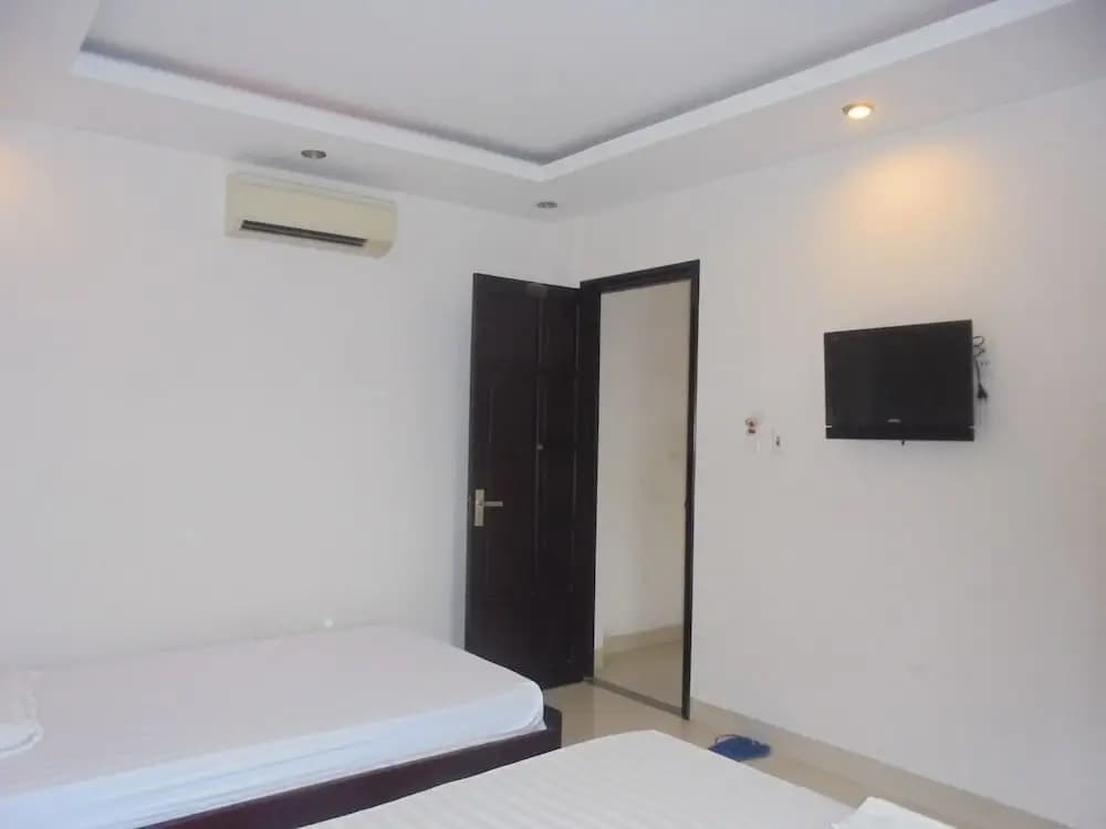 Phong Phu Hotel - photo 3