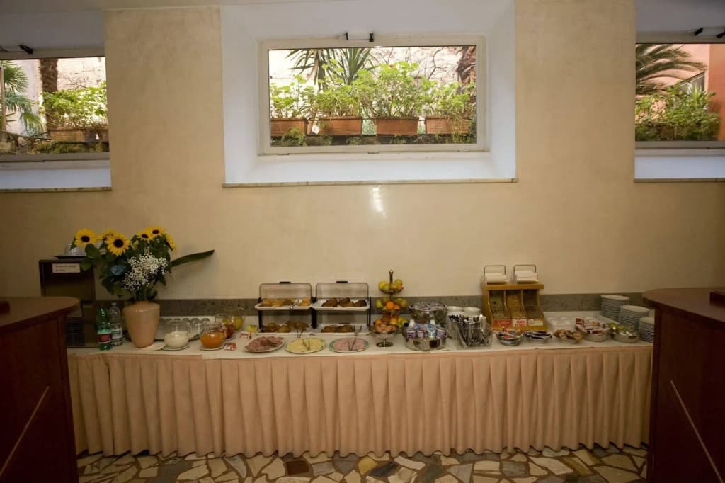 Hotel Domus Aventina - photo 11