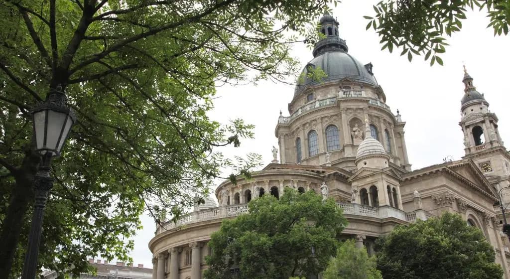 Luxurious High-End Central Grand Residence Next To the Basilica - main photo