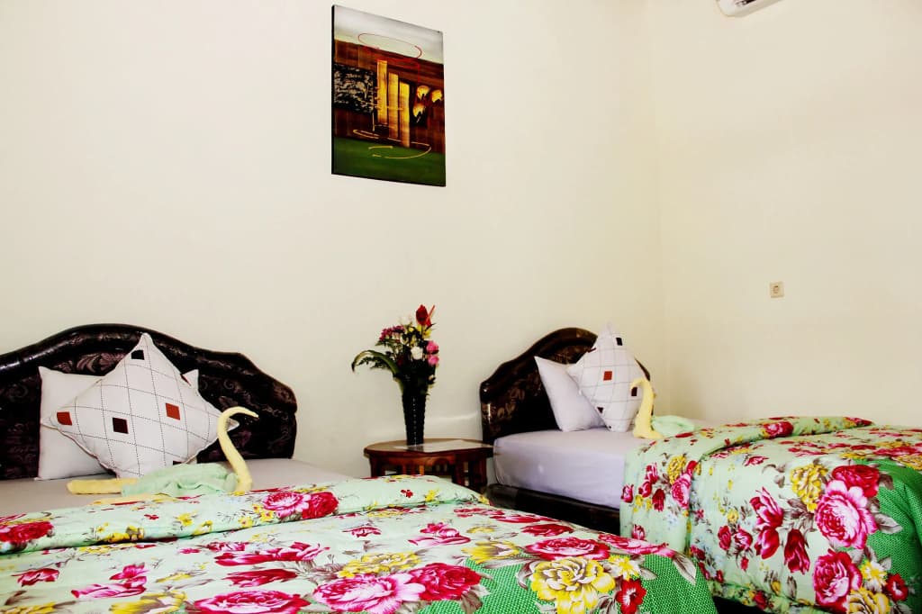 Warung Coco Hostel - photo 6