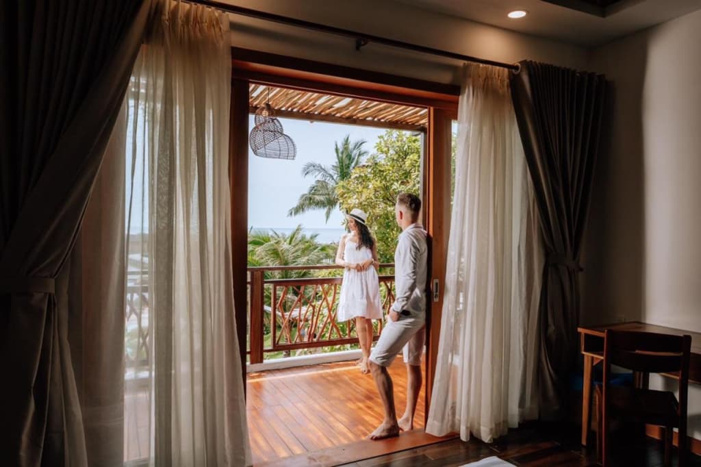 Rocks Beach Boutique Bungalows - photo 26