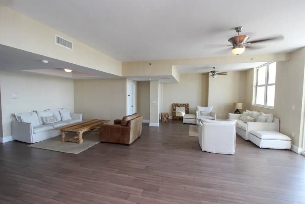 Bluebird Suites in Brickell - photo 3