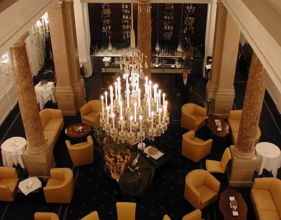 Ambassador Hotel - photo 17