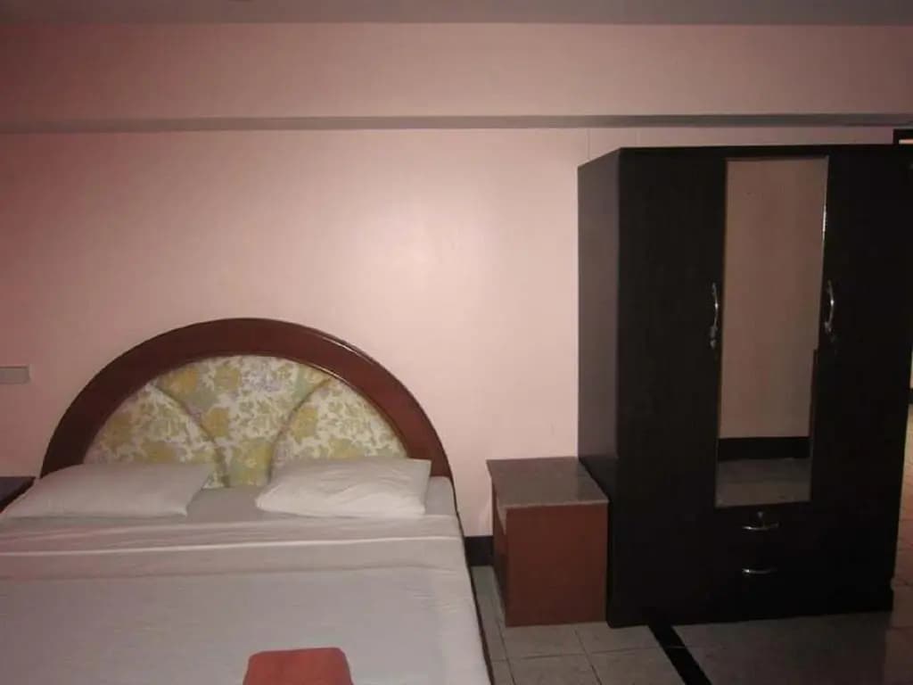AA Guesthouse - photo 2